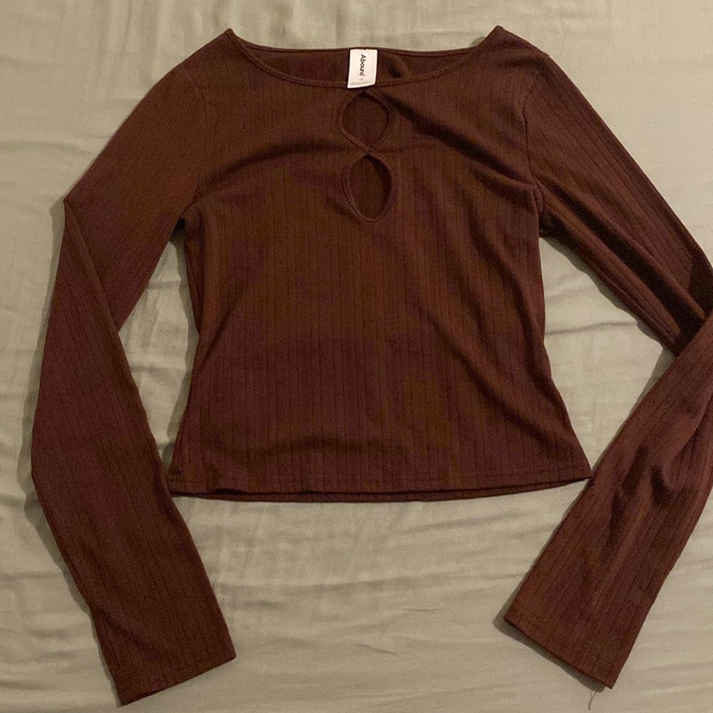 Abound brand, Burgundy, Small size